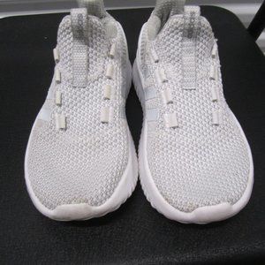 ADIDAS GIRLS SIZE 2.5